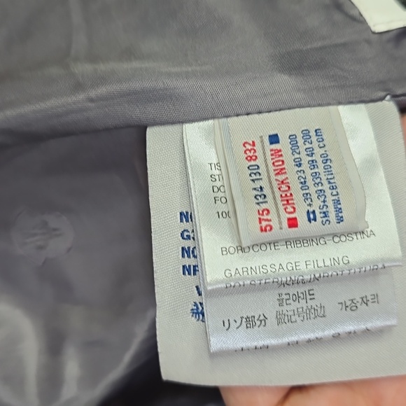 Moncler Women's Down  Silver Puffer Coat  Jacket Size 1 = S  Item Missing Hood. - Picture 10 of 16